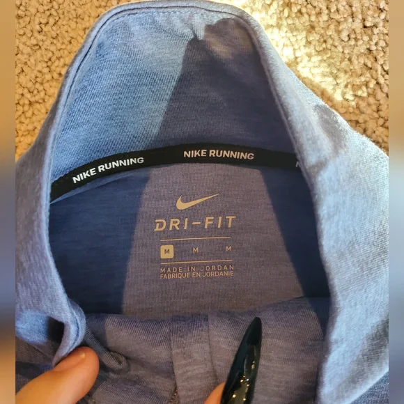 Nike Swift Women's Dri-FIT UV 1/4-Zip Running Top - Picture 3 of 5